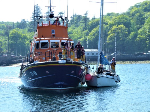 2018 05 30 x Emma and Caprice (3)